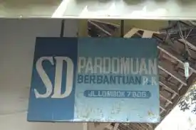 SD Pardomuan logo